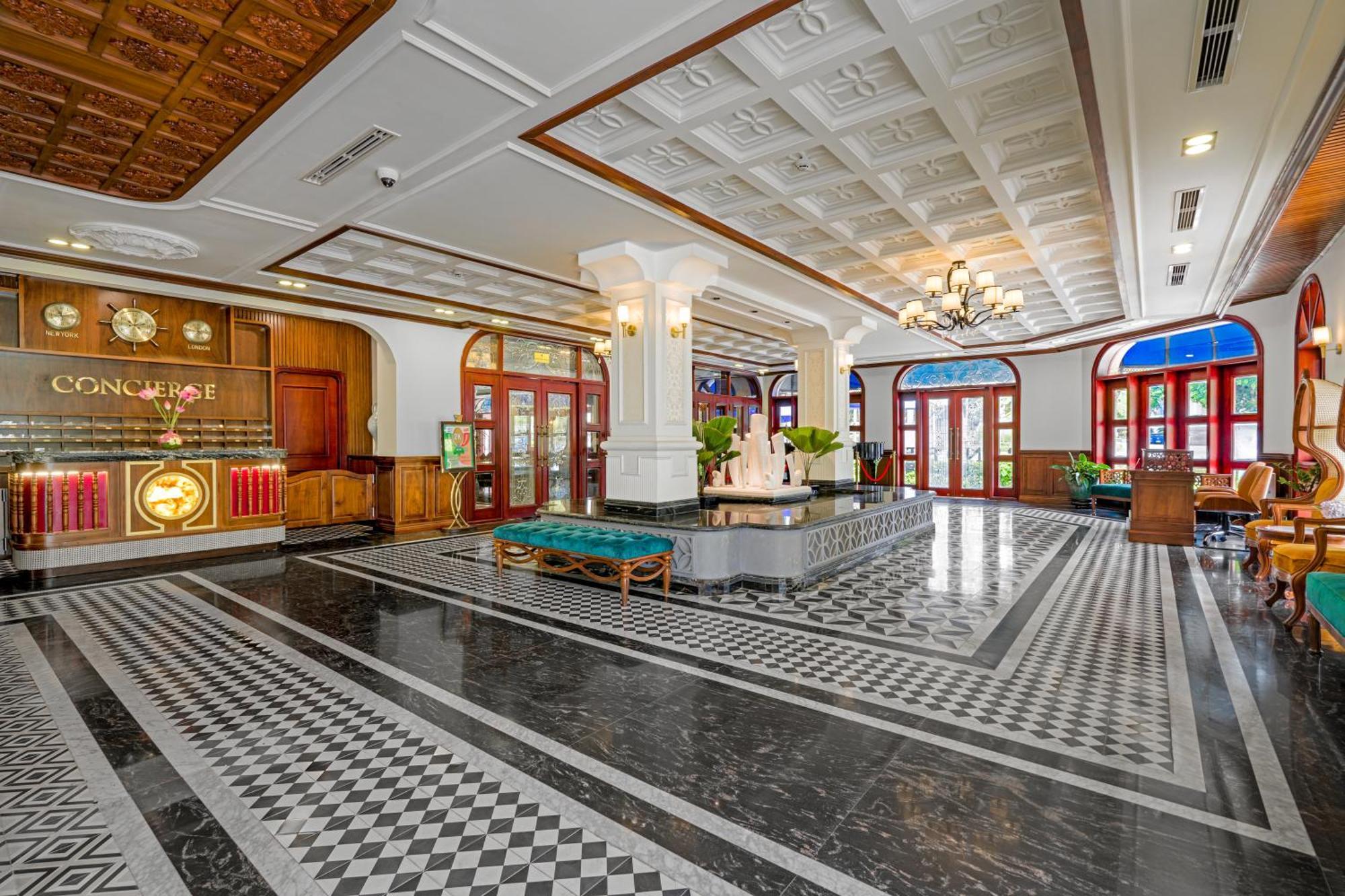 Grand Fleuve Boutique Hotel ฮาลอง ภายนอก รูปภาพ
